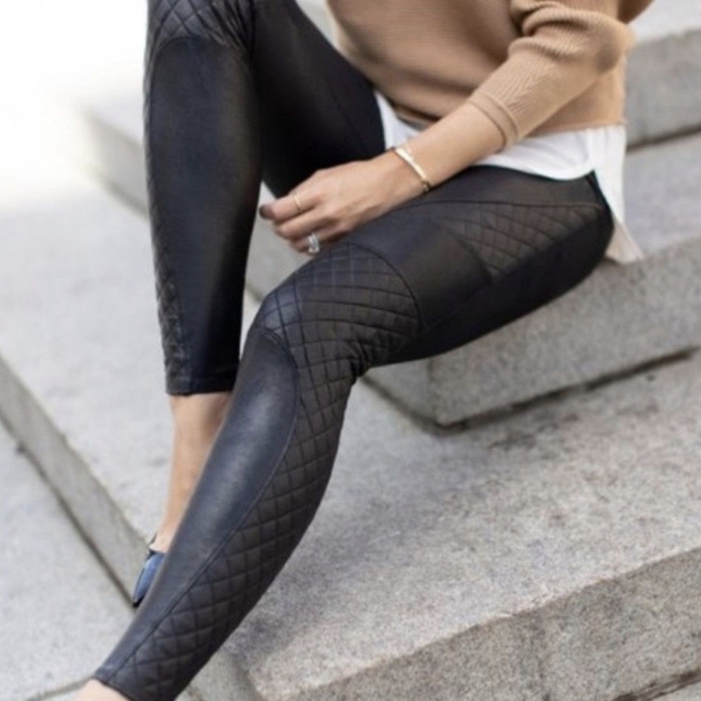 Spanx faux leather quilted leggings size M